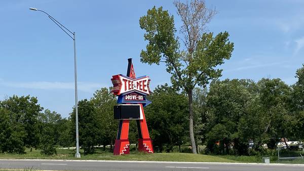 Tee Pee Drive-In Hosting First Annual Hot Dog Eating Contest!