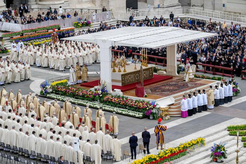 Photos Pope Francis presides over Easter Mass K95.5 Tulsa