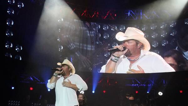 City of Moore honoring Toby Keith with a synchronized 4th of July fireworks show