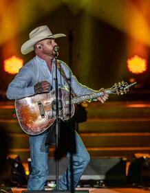 Check out these photos of Cody Johnson, Riley Green, Trace Adkins, and many more from Thursday at Country Concert '24 in Fort Loramie, Ohio