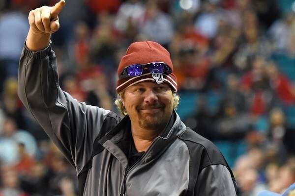 Toby Keith awarded honorary degree at OU 2024 commencement ceremonies